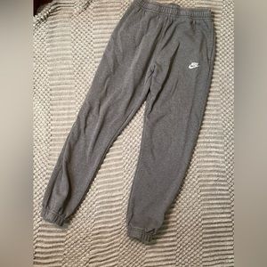 Mens size medium Nike sweatpant joggers